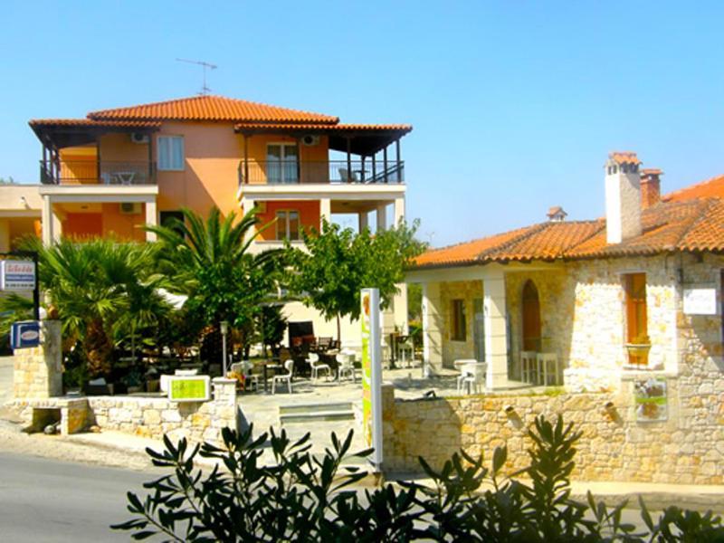 Sivilla Boutique Áfitos Exterior foto
